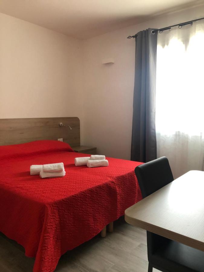 Affittacamere Su Caboni Tortolì Eksteriør billede